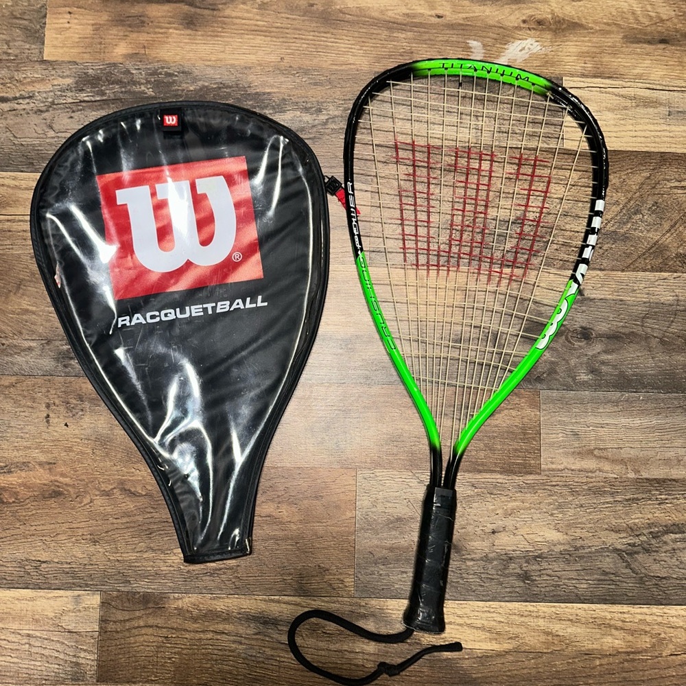 Wilson Racquetball Racket with Cover - Picture 1 of 7